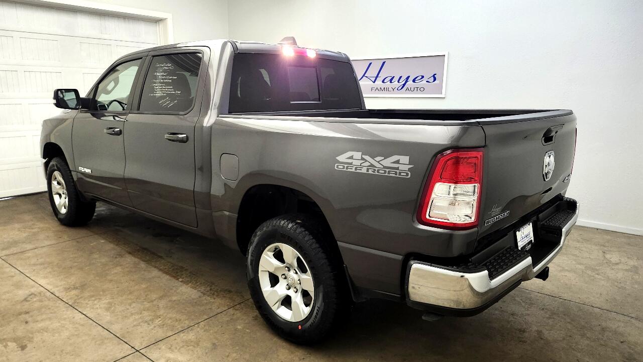 RAM 1500 Big Horn Crew Cab 4WD 2021