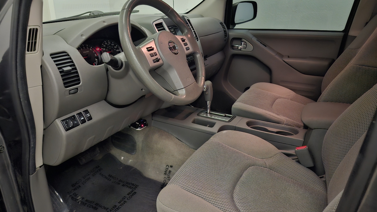 Nissan Frontier  2016