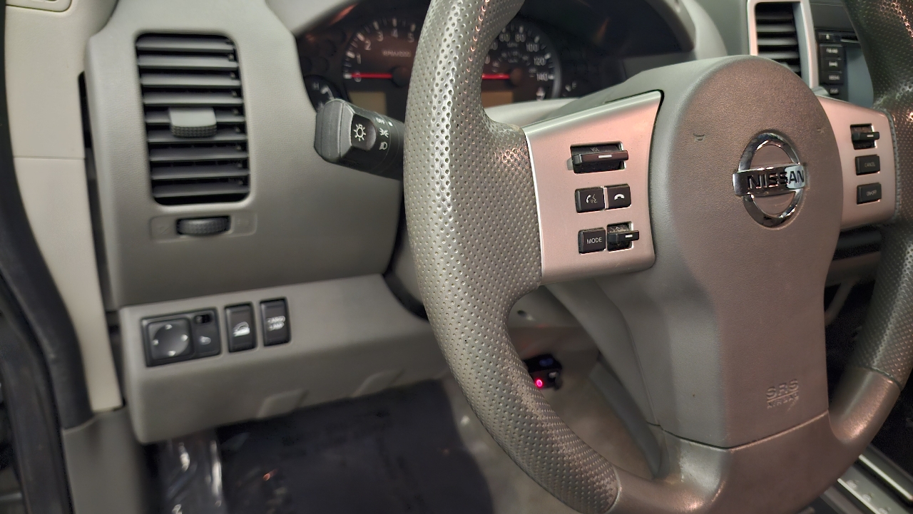 Nissan Frontier  2016