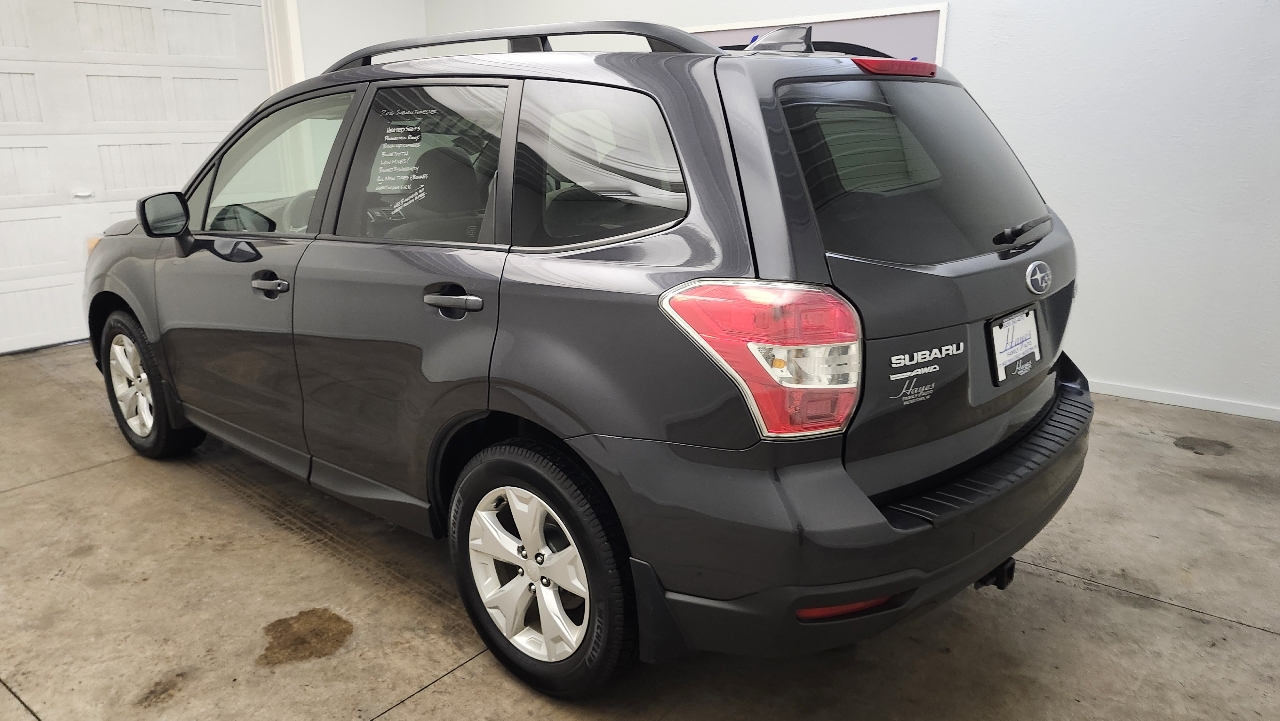 Subaru Forester 2.5i Premium PZEV CVT 2016