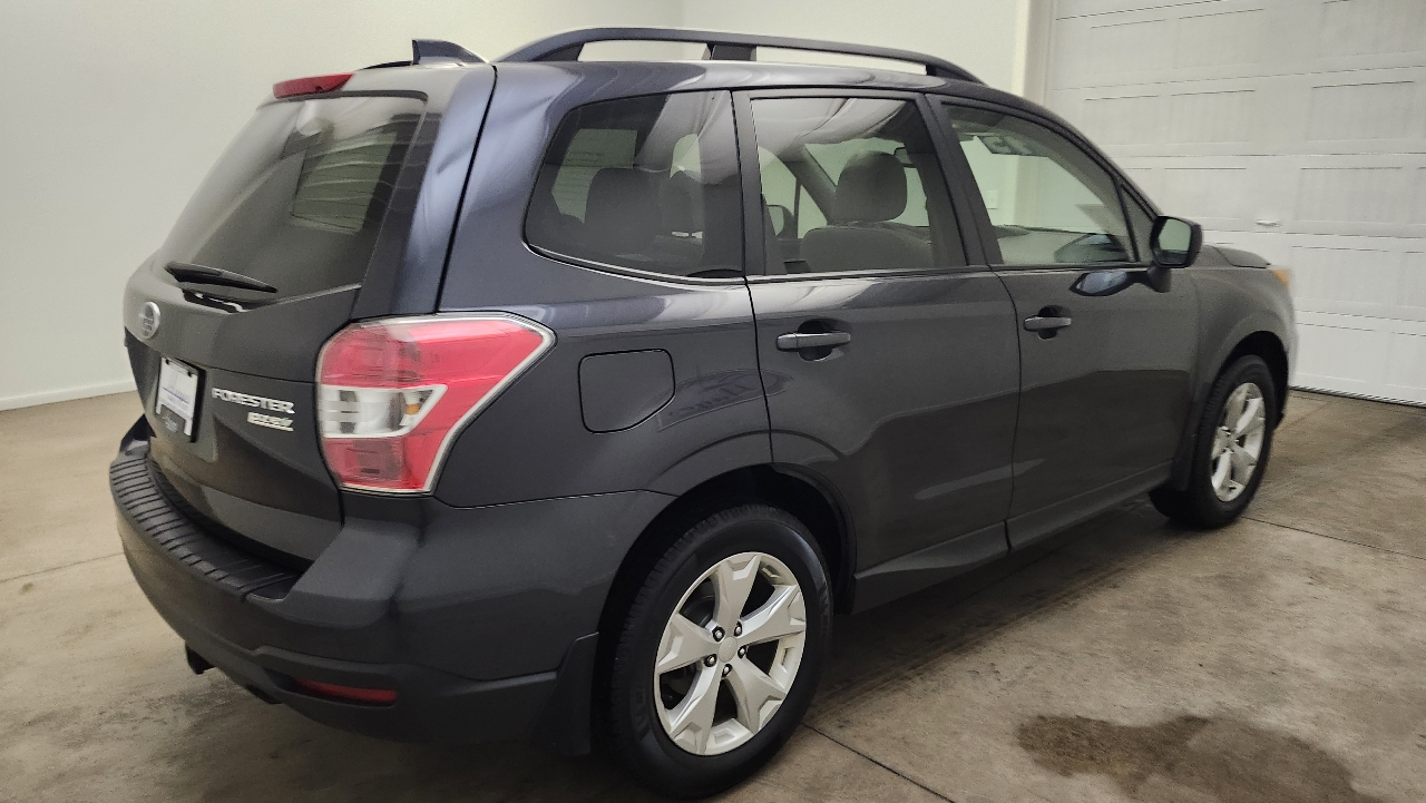 Subaru Forester 2.5i Premium PZEV CVT 2016