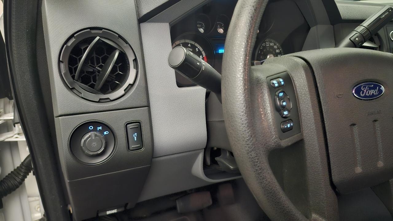 Ford F-250 SD XL Reg. Cab 4WD 2012