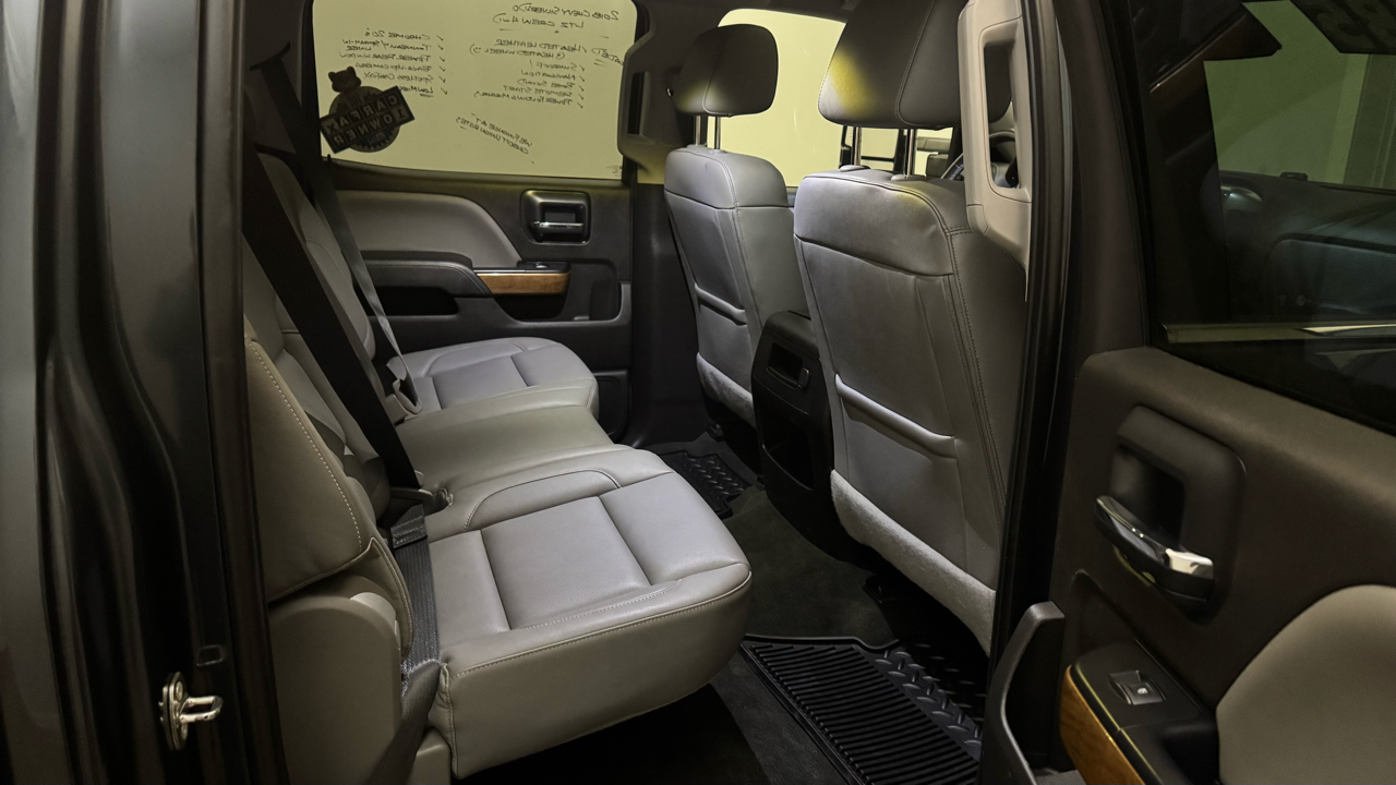 Chevrolet Silverado 1500 LTZ Crew Cab 4WD 2018