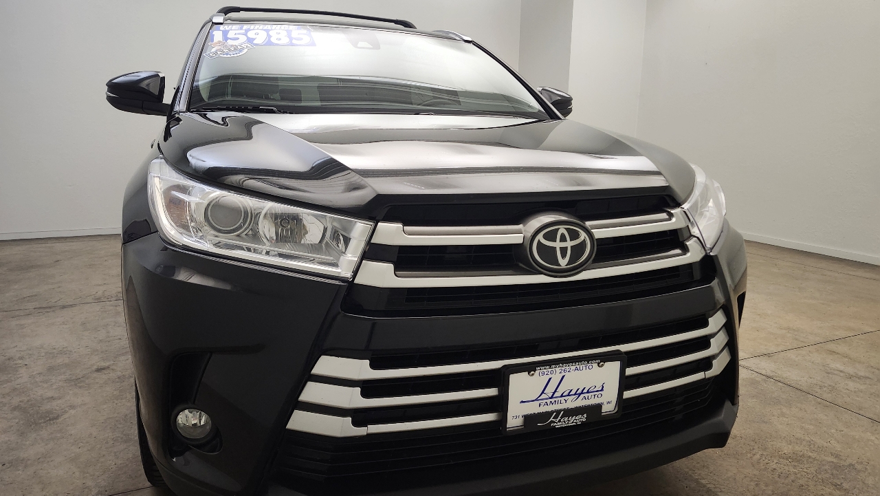 Toyota Highlander XLE AWD V6 2017