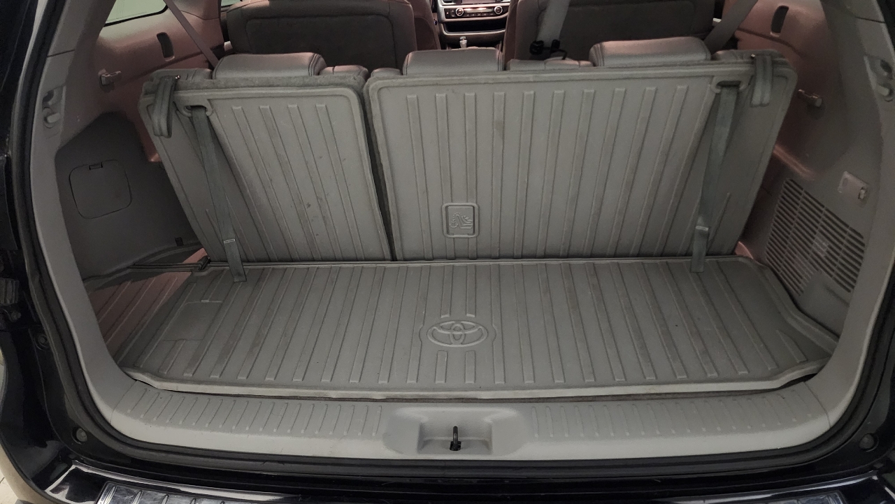 Toyota Highlander XLE AWD V6 2017