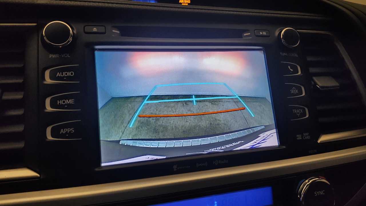 Toyota Highlander XLE AWD V6 2017