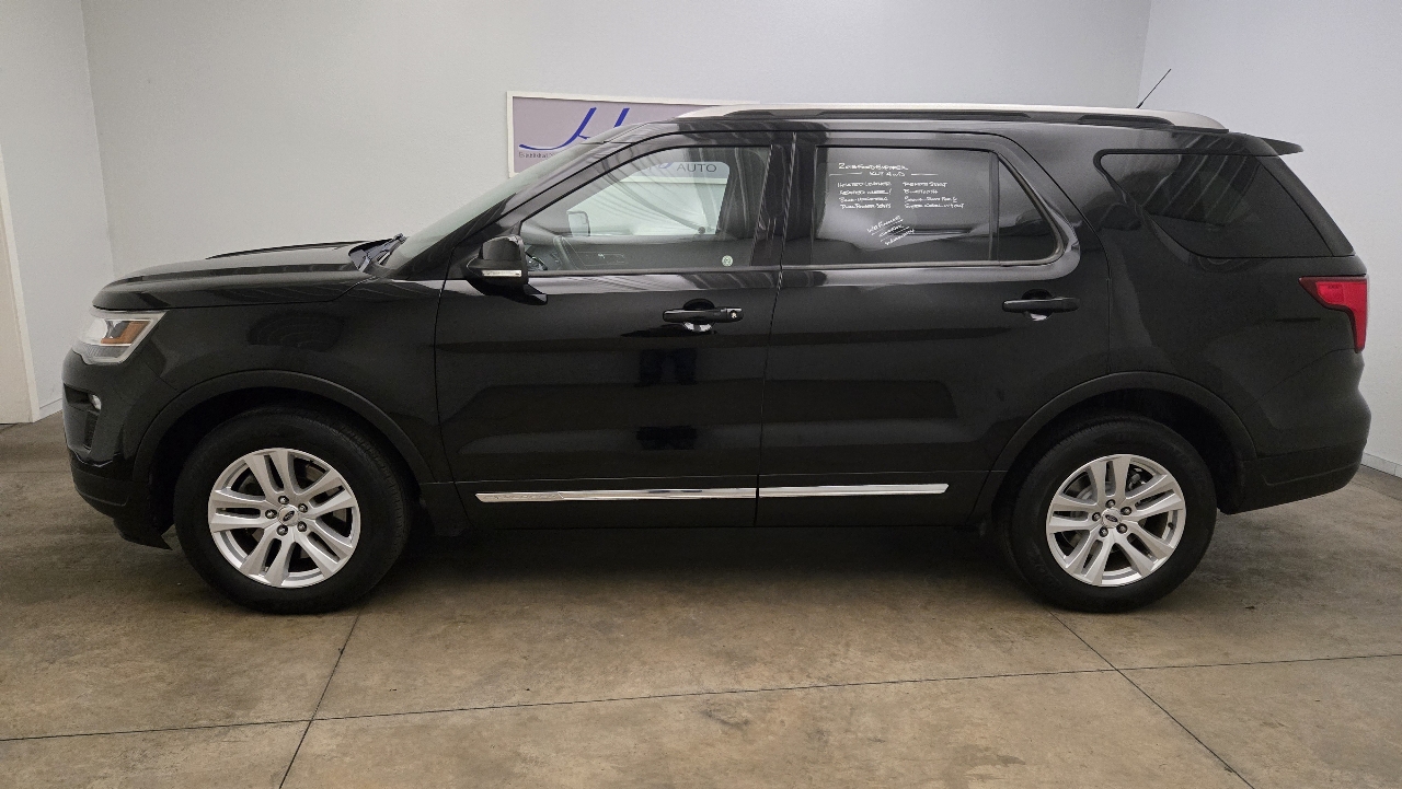 Ford Explorer XLT 4WD 2018