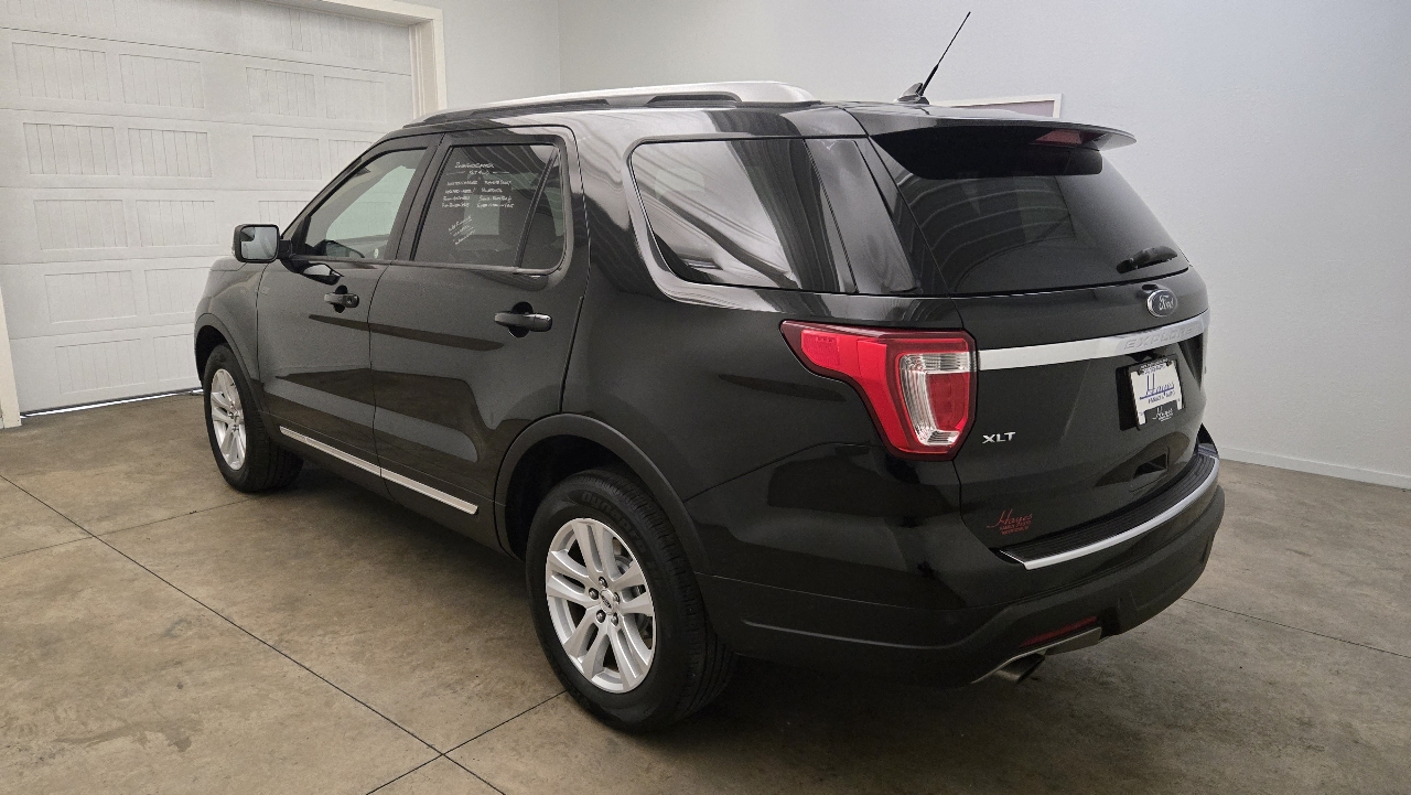 Ford Explorer XLT 4WD 2018
