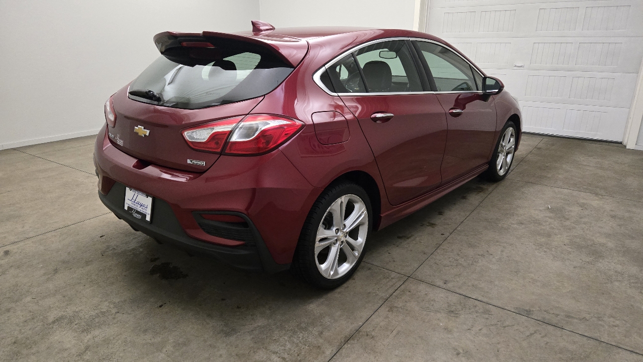 Chevrolet Cruze Premier Hatchback 2018
