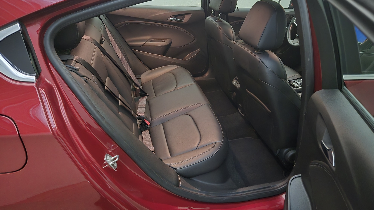 Chevrolet Cruze Premier Hatchback 2018