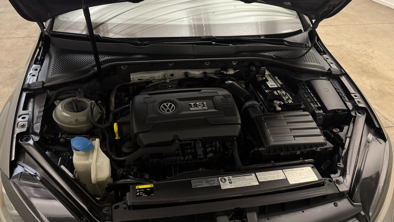 Volkswagen Golf R  2016