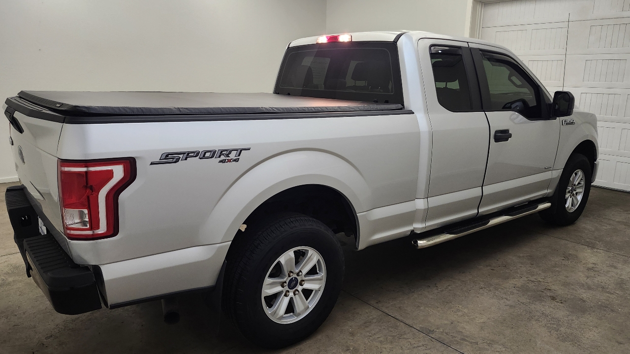 Ford F-150 4WD SuperCrew 139" XL 2015