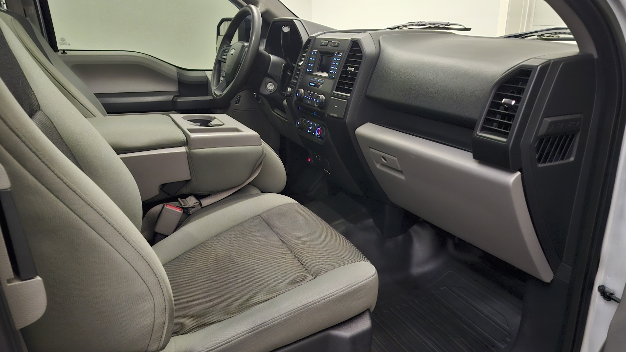 Ford F-150 4WD SuperCrew 139" XL 2015