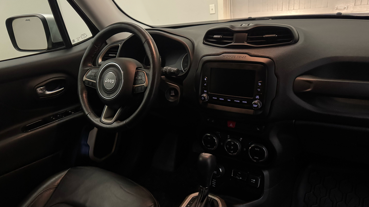 Jeep Renegade Limited 4WD 2015