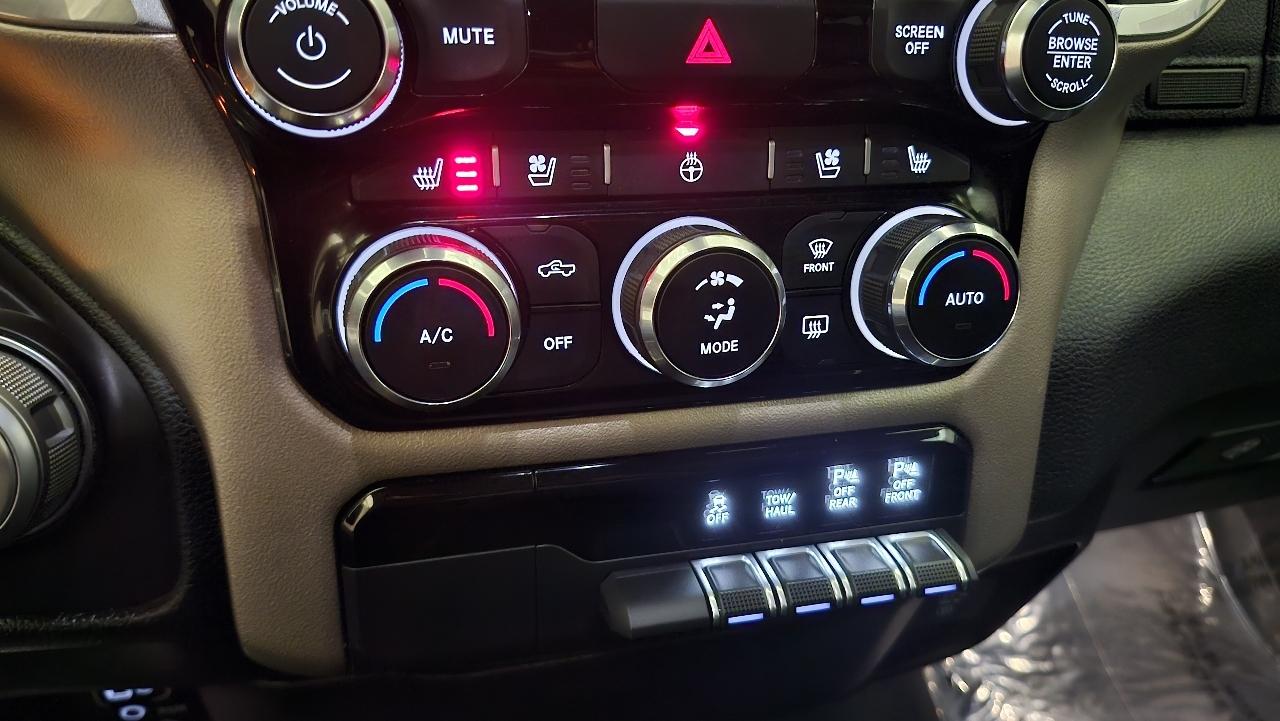 RAM 1500 Laramie Crew Cab 2020