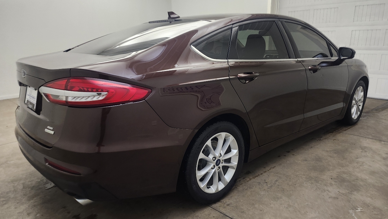 Ford Fusion SE 2019