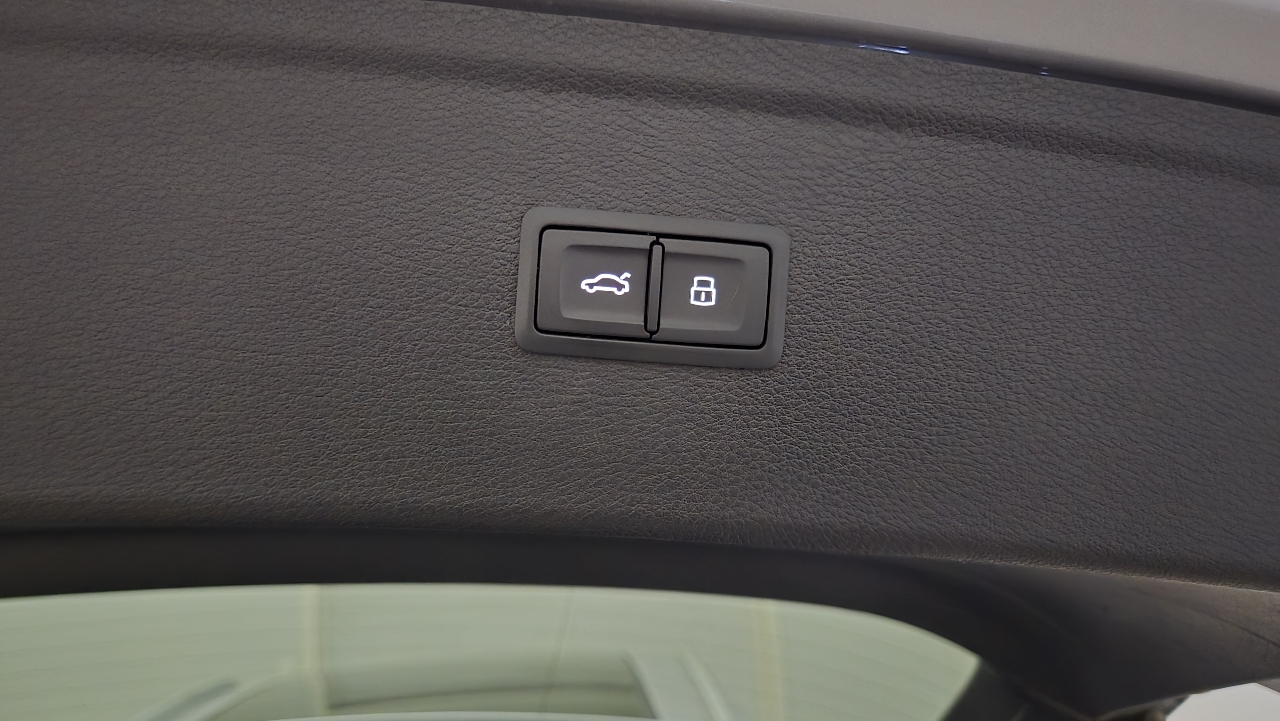 Audi Q5 2.0T Premium Plus quattro 2021