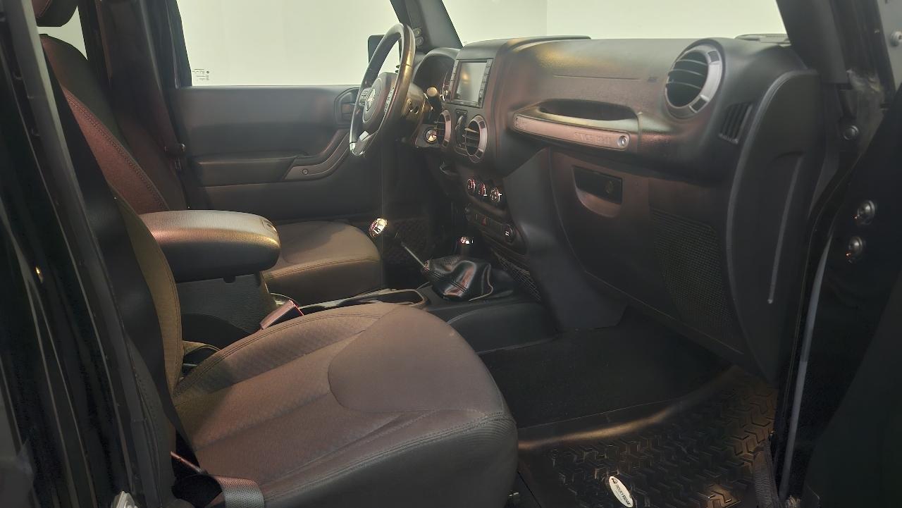 Jeep Wrangler Unlimited Sport 4WD 2017