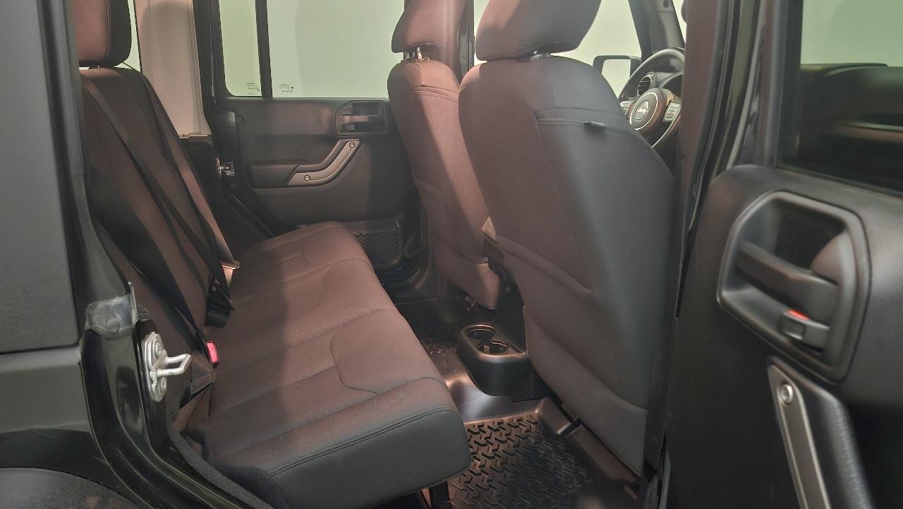 Jeep Wrangler Unlimited Sport 4WD 2017