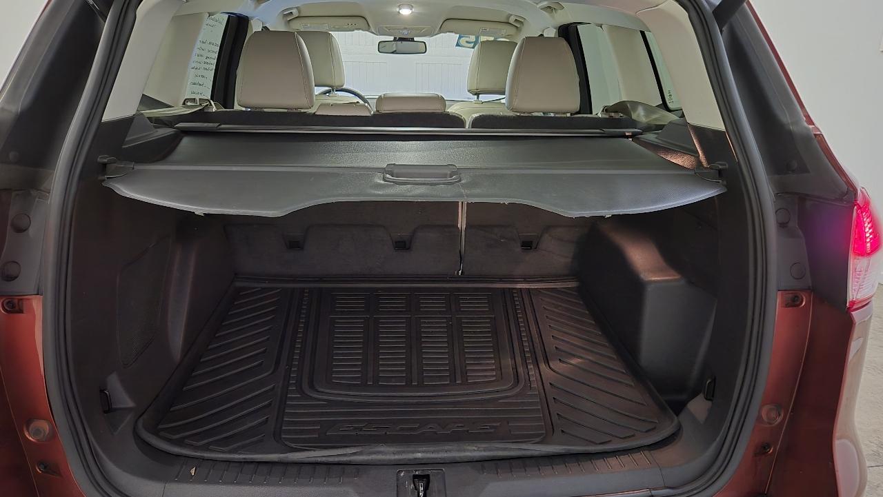 Ford Escape Titanium 4WD 2014