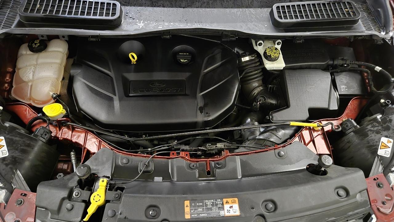 Ford Escape Titanium 4WD 2014