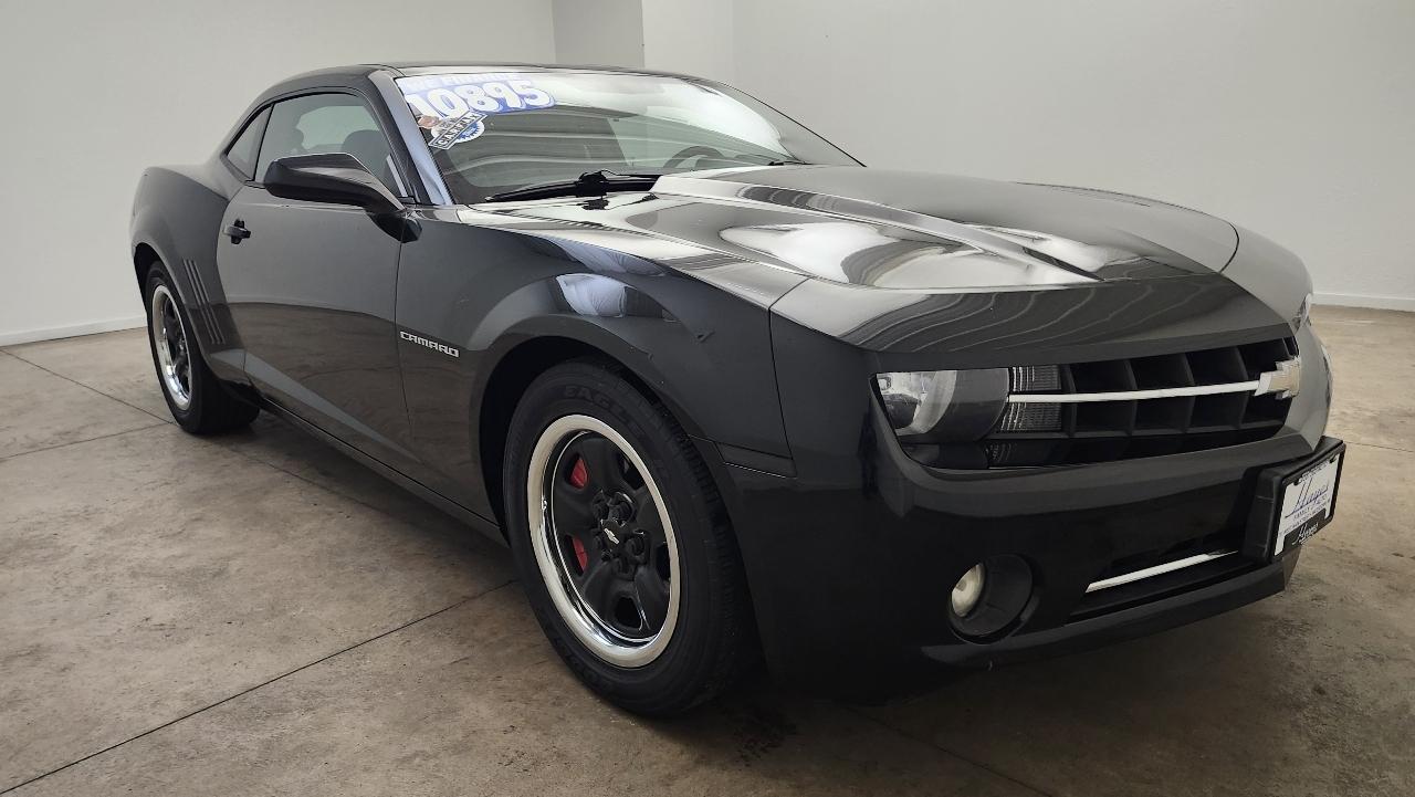 Chevrolet Camaro LS Coupe 2013