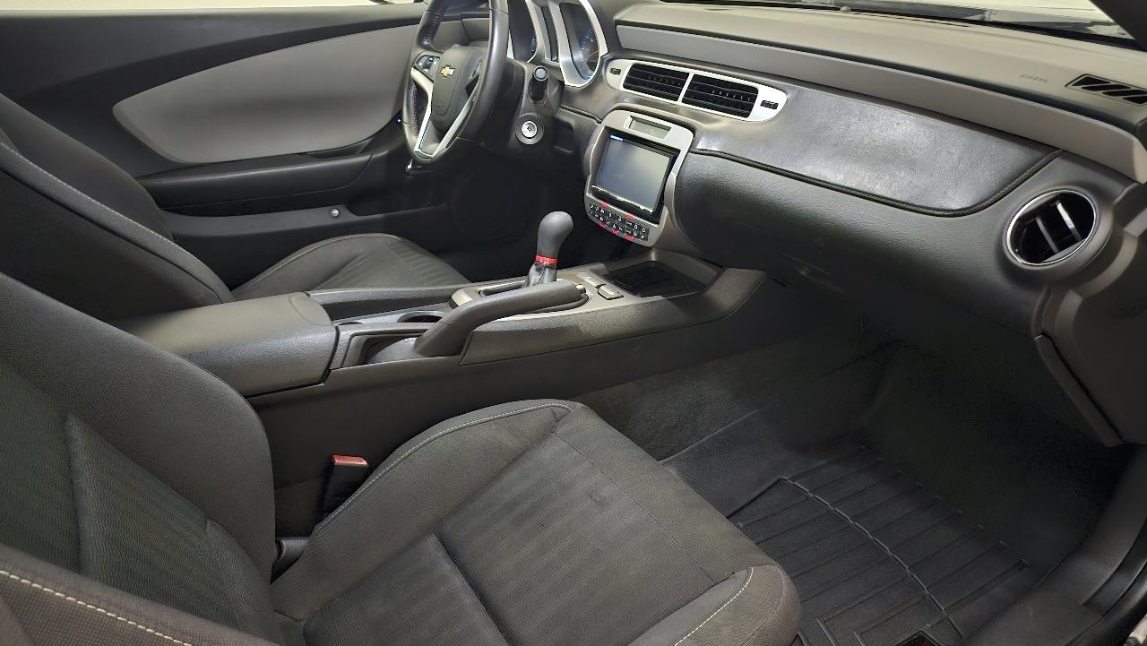 Chevrolet Camaro LS Coupe 2013