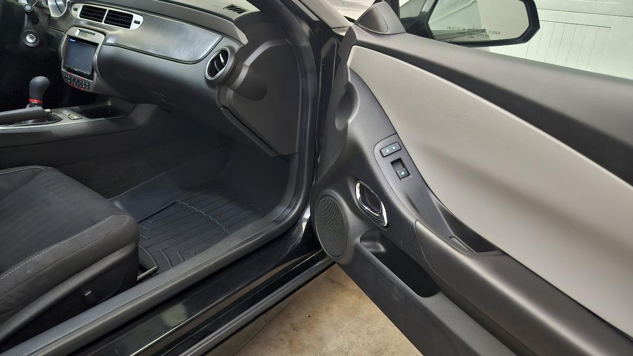 Chevrolet Camaro LS Coupe 2013