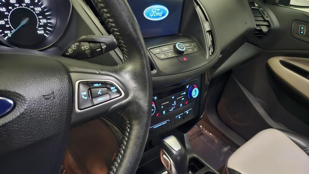 Ford Escape SEL 4WD 2019