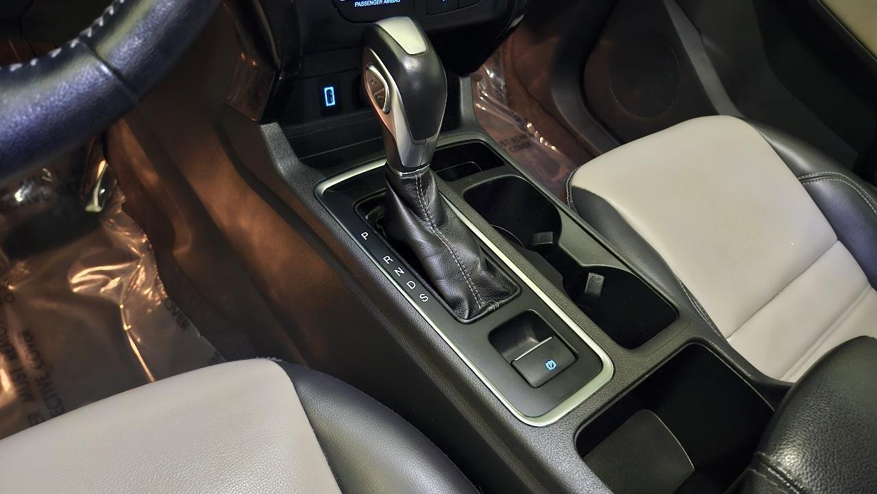 Ford Escape SEL 4WD 2019