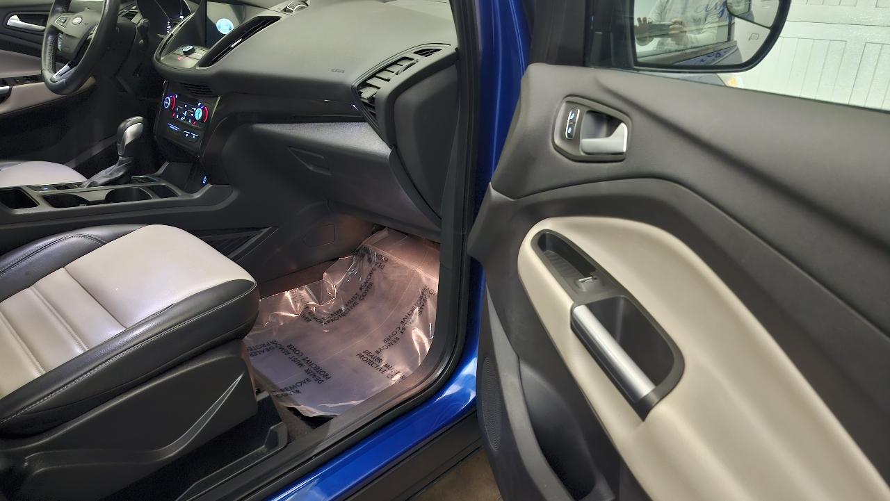 Ford Escape SEL 4WD 2019