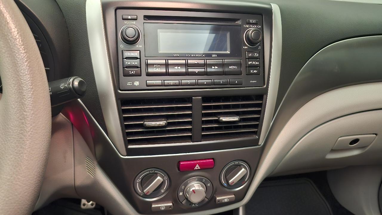 Subaru Forester 2.5X 2012