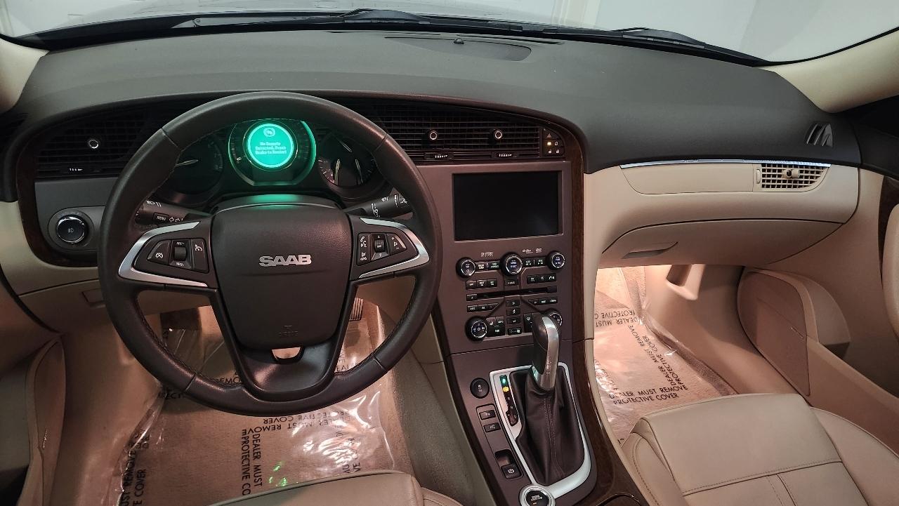 Saab 9-5 Turbo4 Sedan 2011