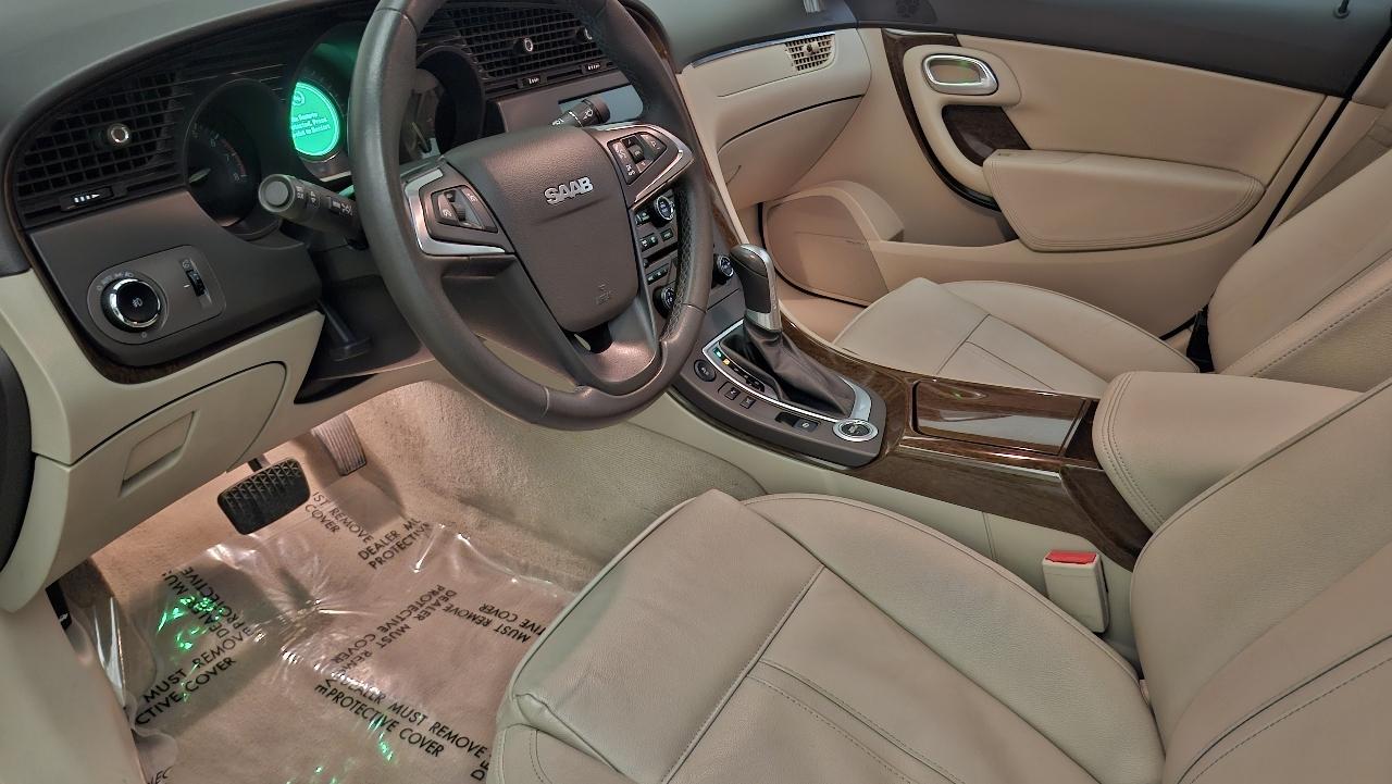 Saab 9-5 Turbo4 Sedan 2011