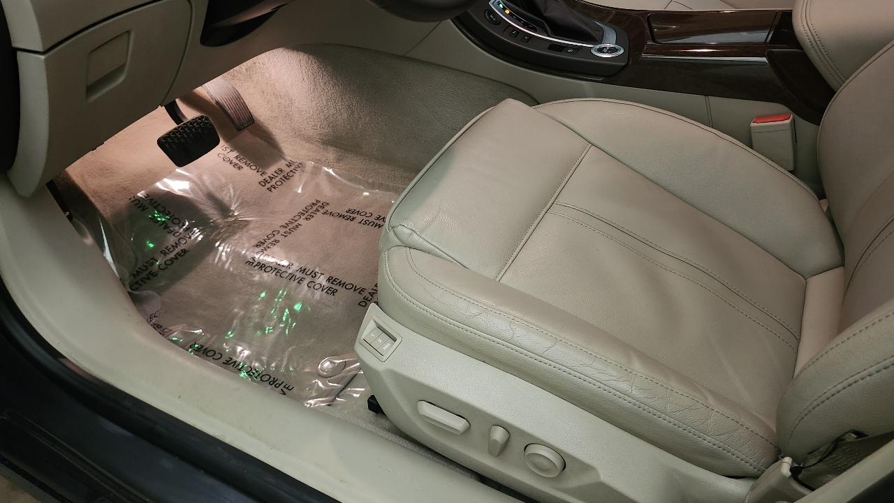 Saab 9-5 Turbo4 Sedan 2011