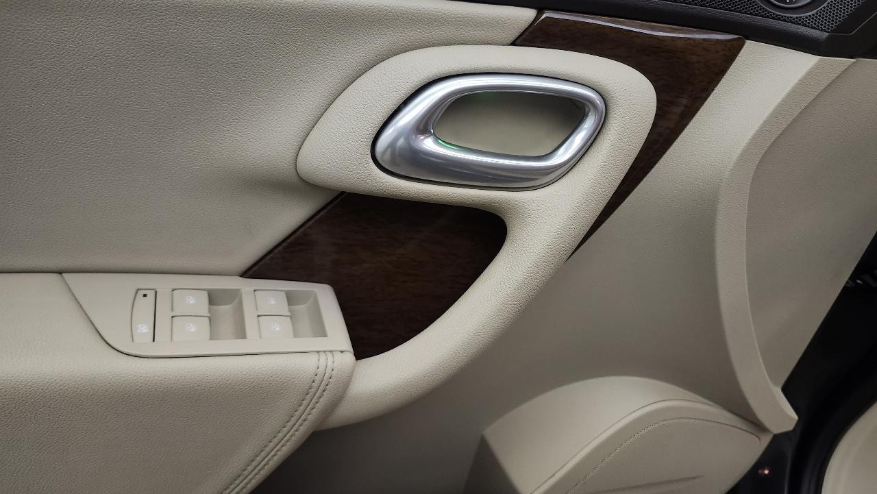 Saab 9-5 Turbo4 Sedan 2011