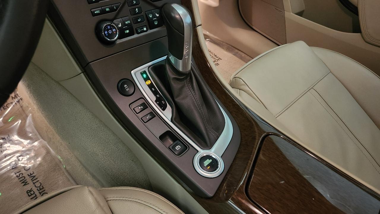 Saab 9-5 Turbo4 Sedan 2011