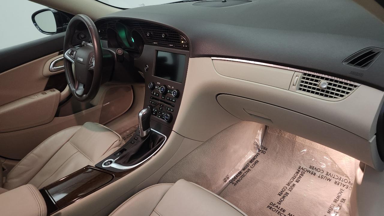 Saab 9-5 Turbo4 Sedan 2011