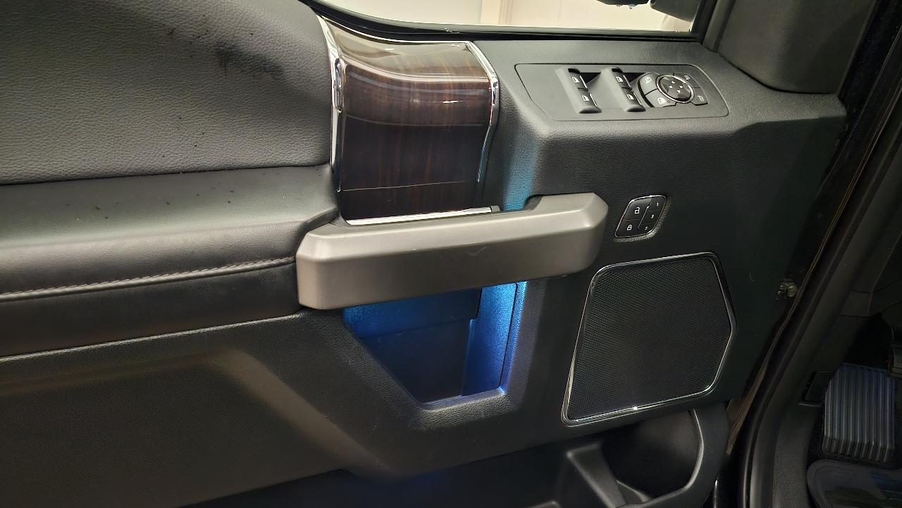 Ford F-150 Platinum SuperCrew 4WD 2015