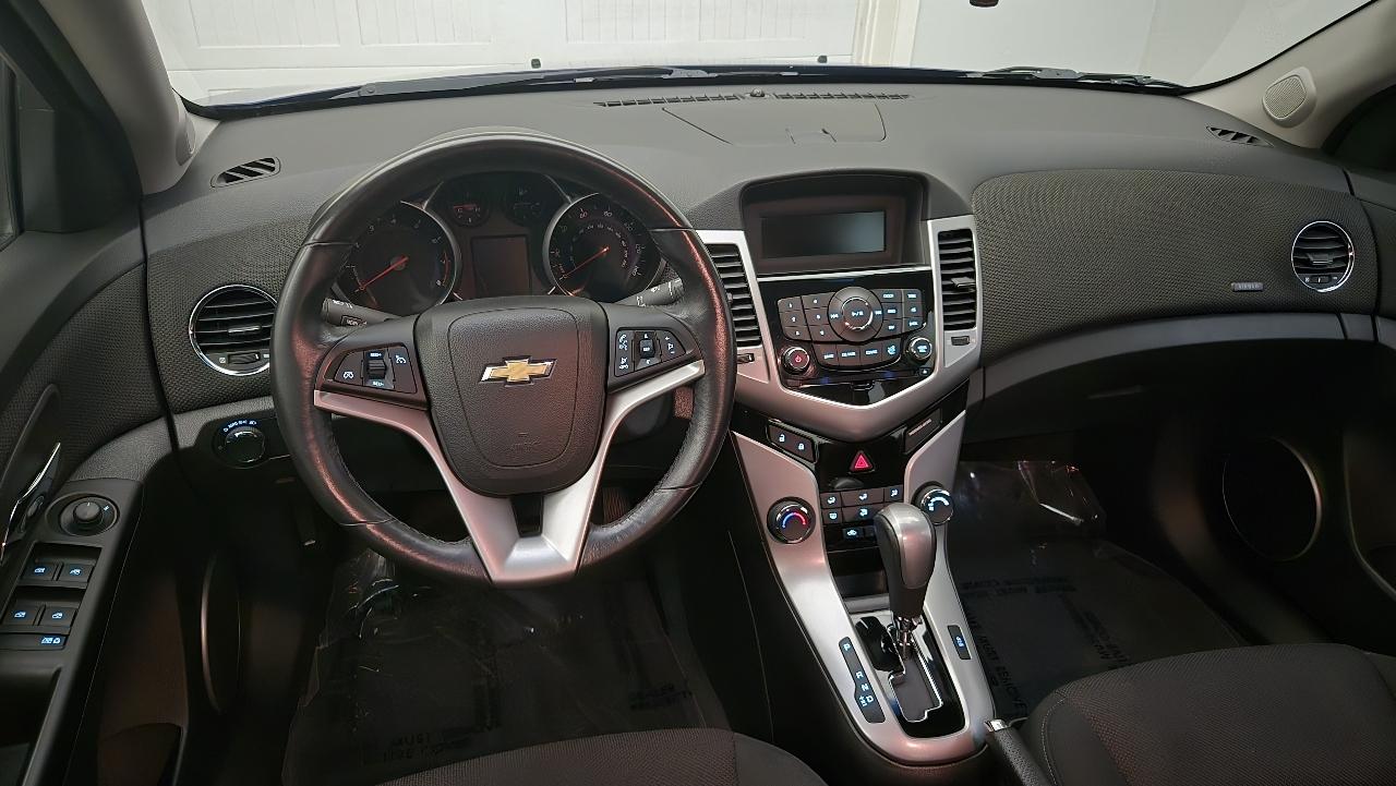 Chevrolet Cruze 1LT 2012