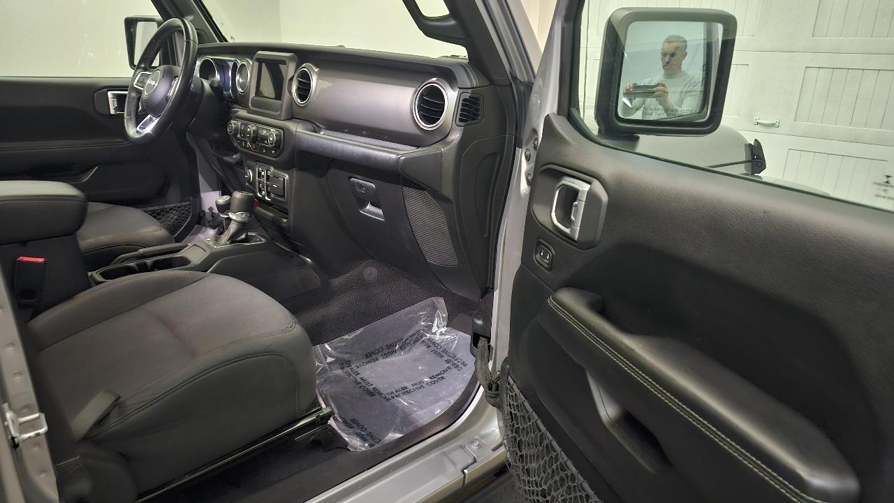 Jeep Wrangler Unlimited Sahara 4WD 2020