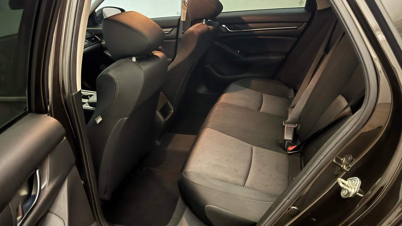 Honda Accord LX 2018