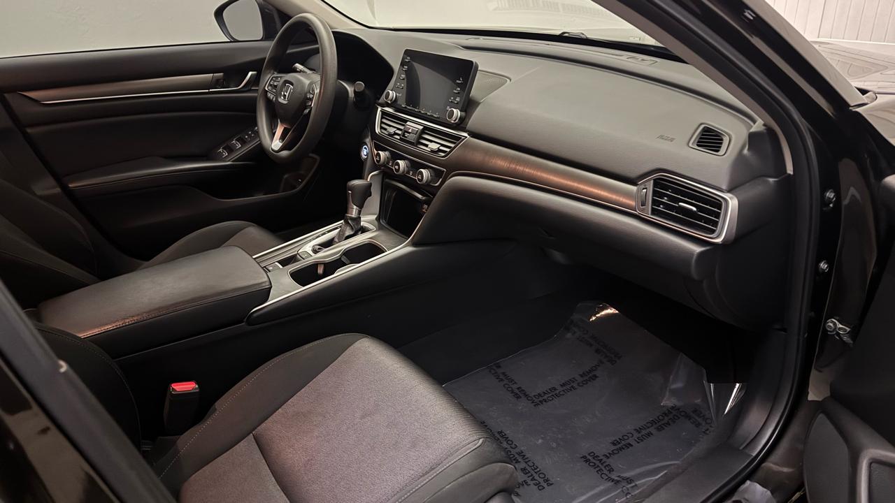 Honda Accord LX 2018