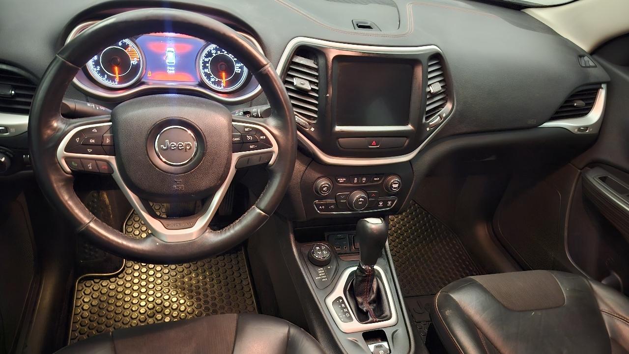 Jeep Cherokee Trailhawk 4WD 2016