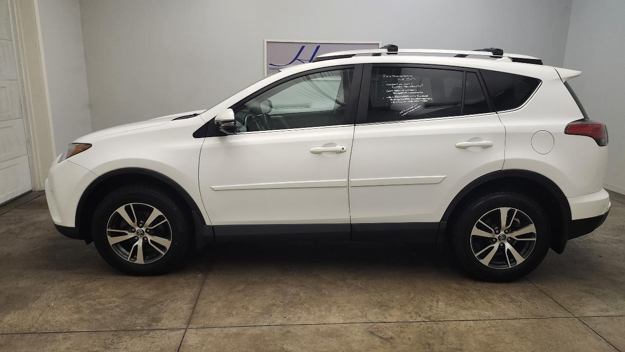 Toyota RAV4 XLE AWD 2016