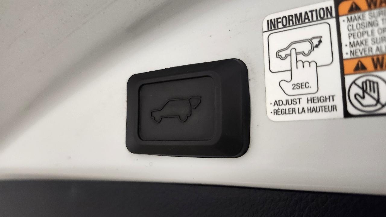 Toyota RAV4 XLE AWD 2016