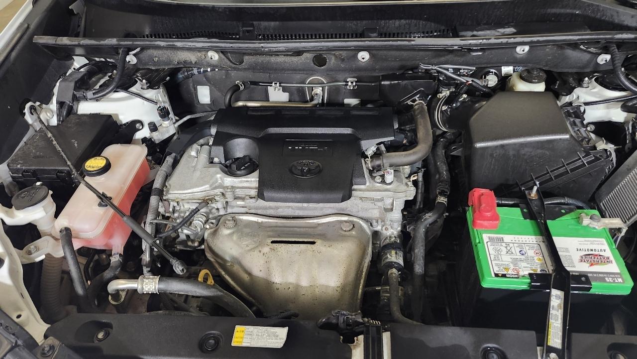 Toyota RAV4 XLE AWD 2016