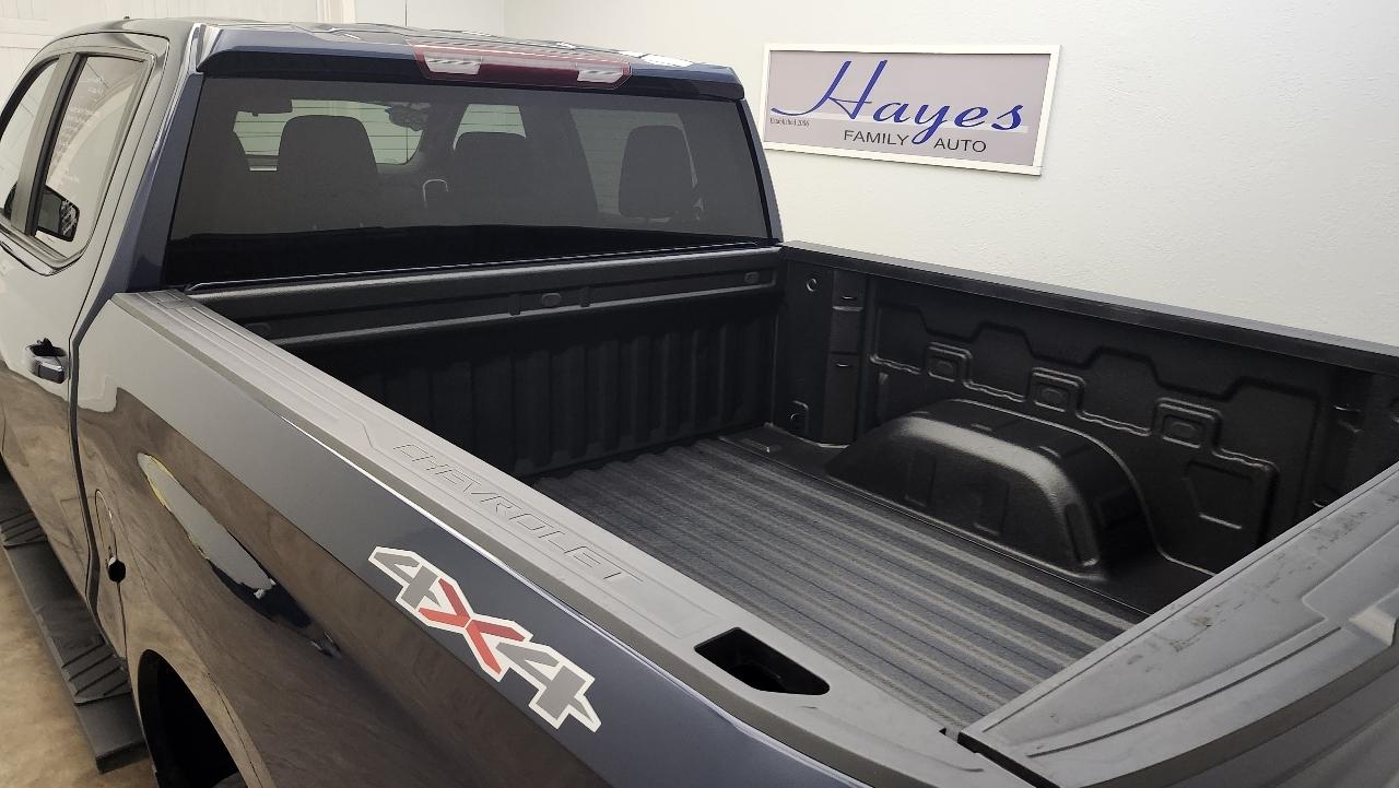 Chevrolet Silverado 1500 Limited LT Crew Cab 4WD 2022