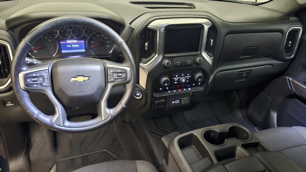 Chevrolet Silverado 1500 Limited LT Crew Cab 4WD 2022
