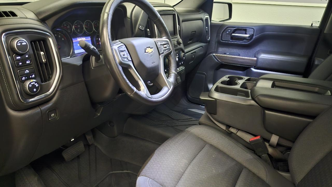 Chevrolet Silverado 1500 Limited LT Crew Cab 4WD 2022